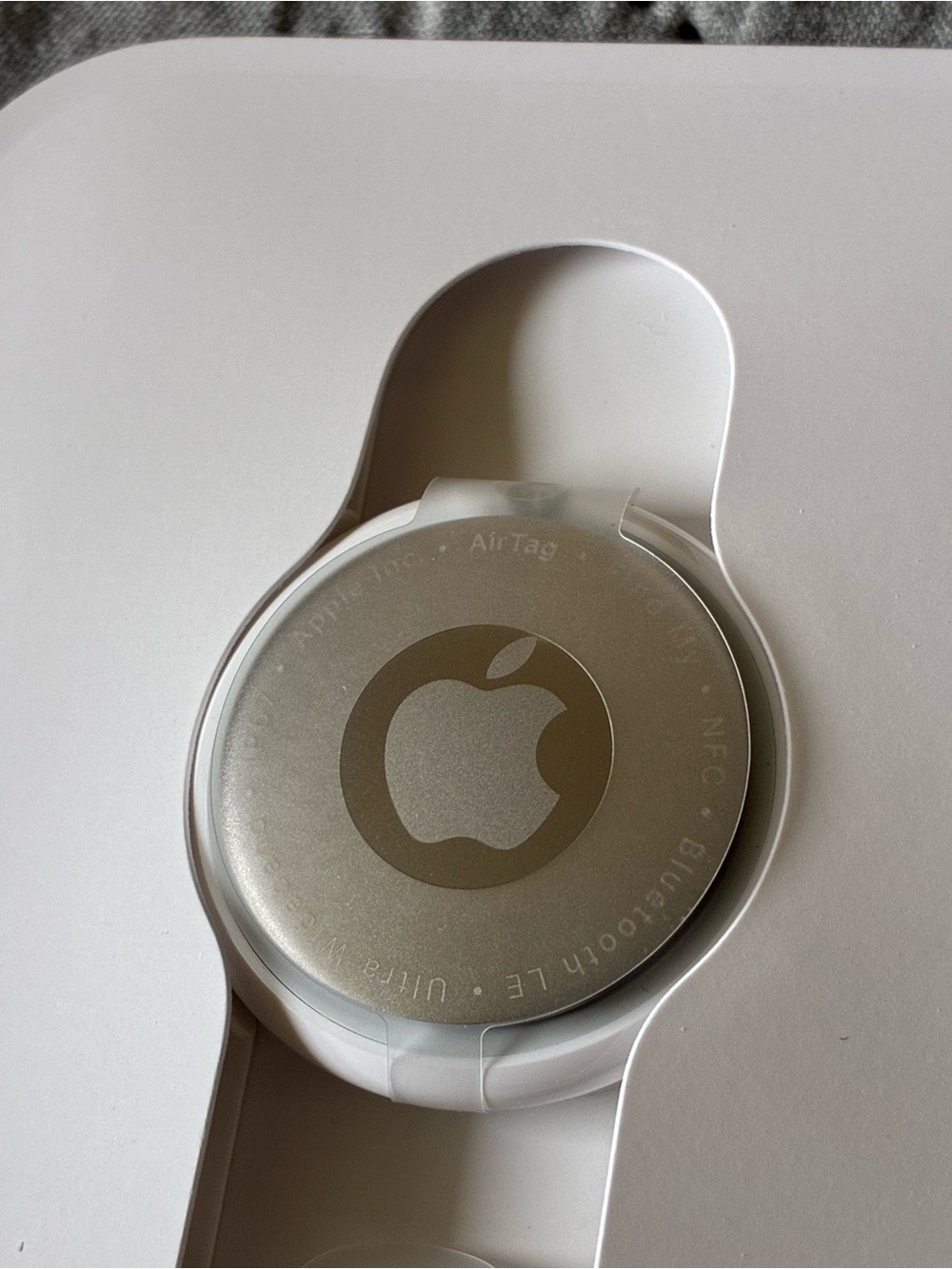 New Apple AirTag 1 pc